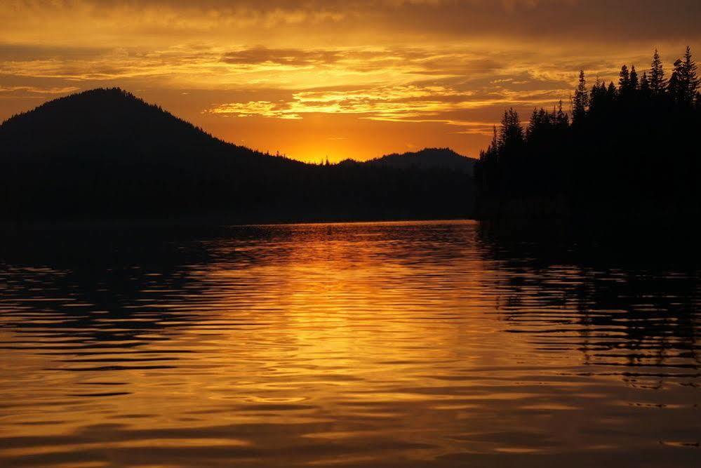 Lemolo Lake Resort Chemult Buitenkant foto